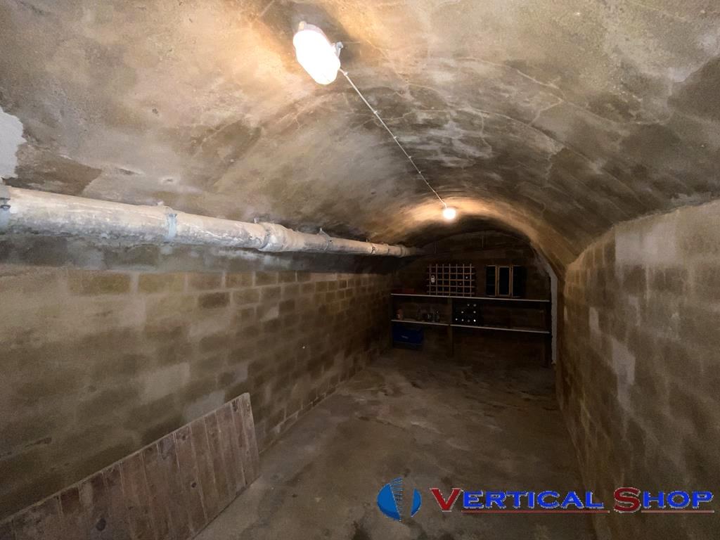 For sale of house in Caudete