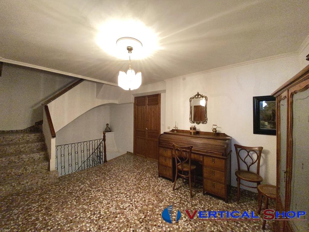 For sale of house in Caudete