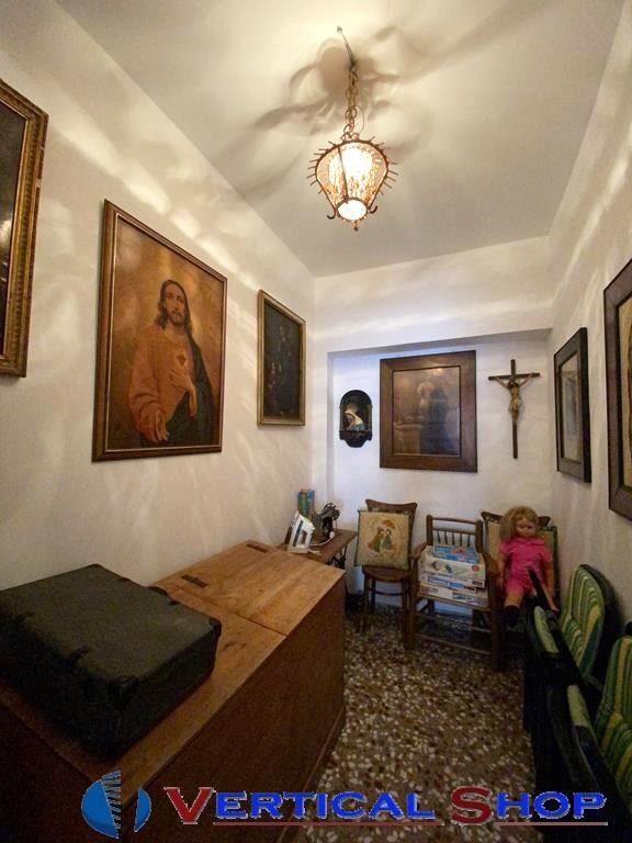 For sale of house in Caudete