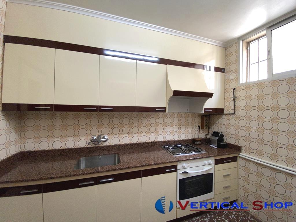For sale of house in Caudete