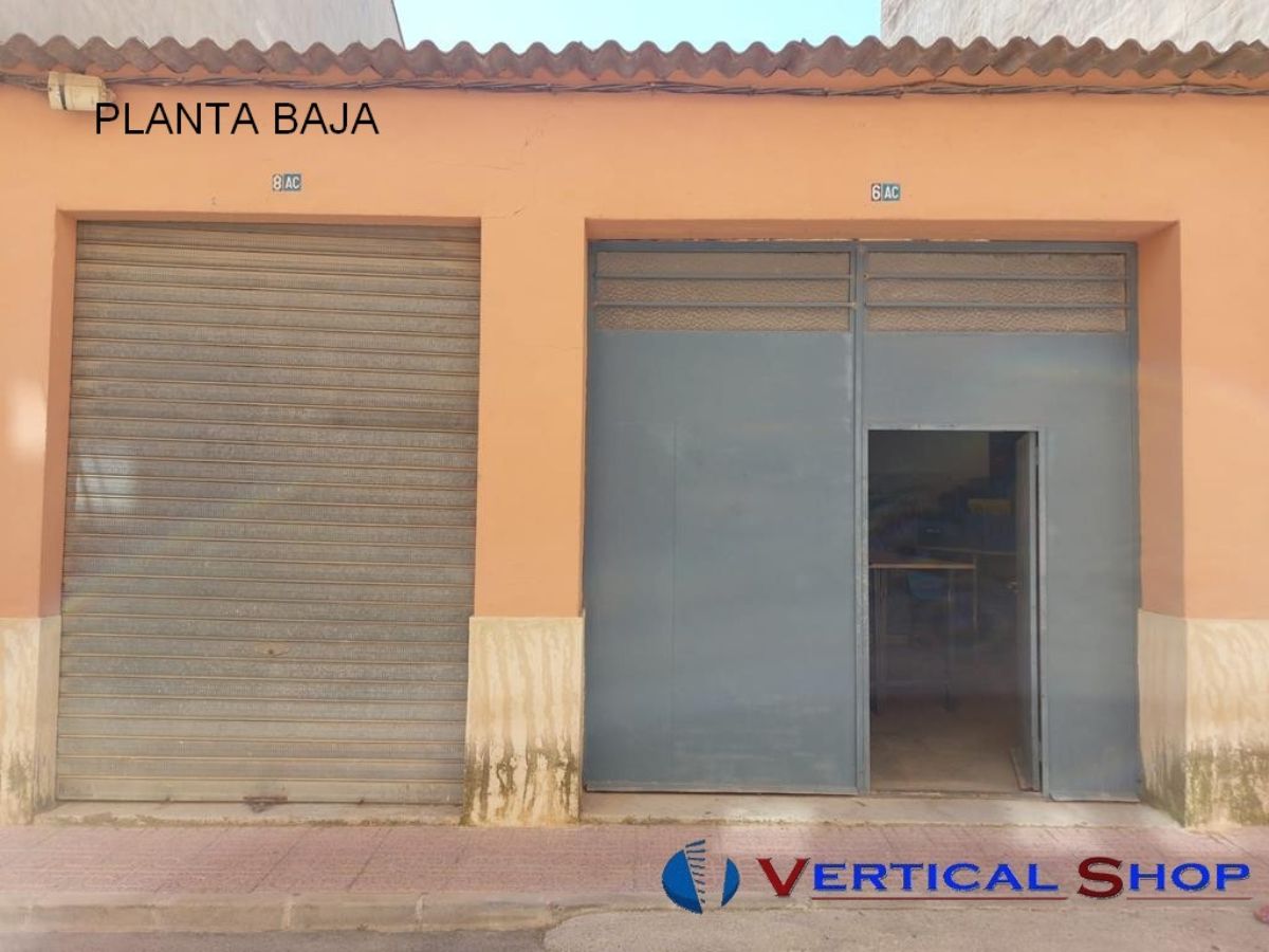 Venta de casa en Caudete