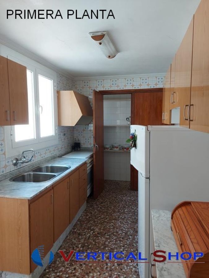 For sale of house in Caudete