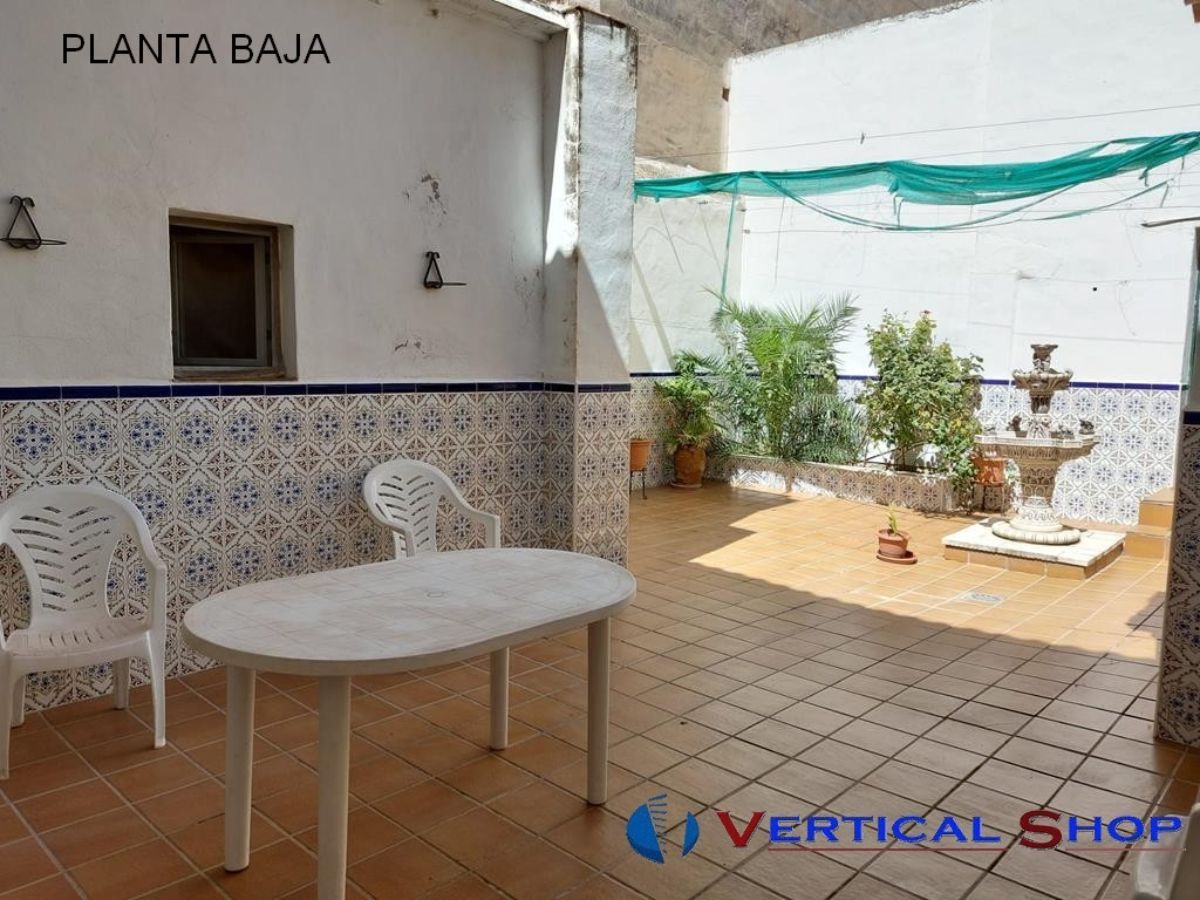 Venta de casa en Caudete