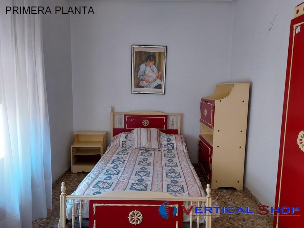 Venta de casa en Caudete