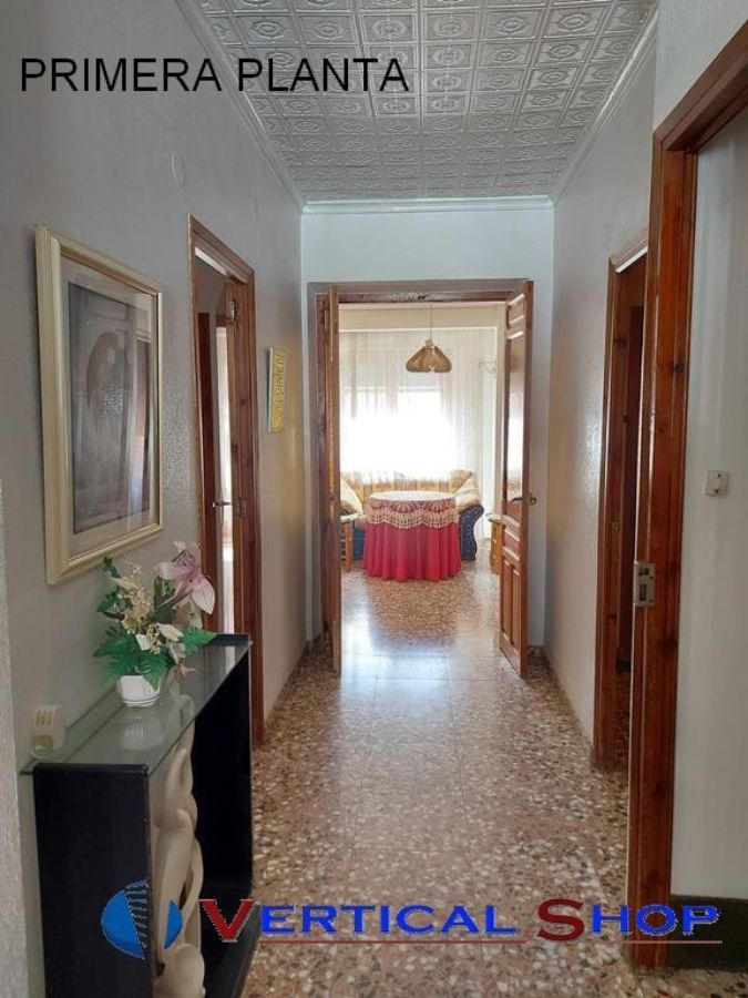 For sale of house in Caudete