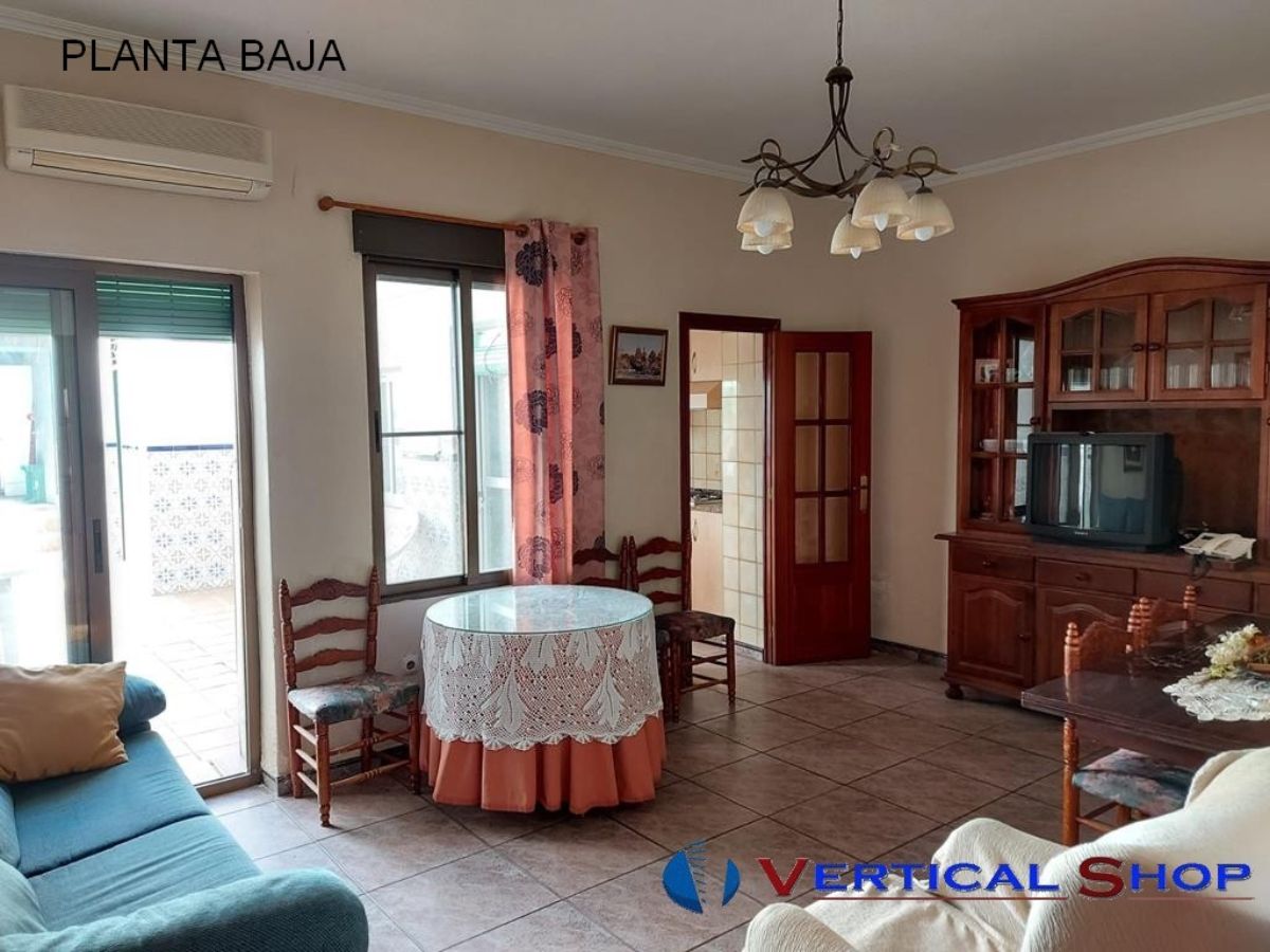 For sale of house in Caudete