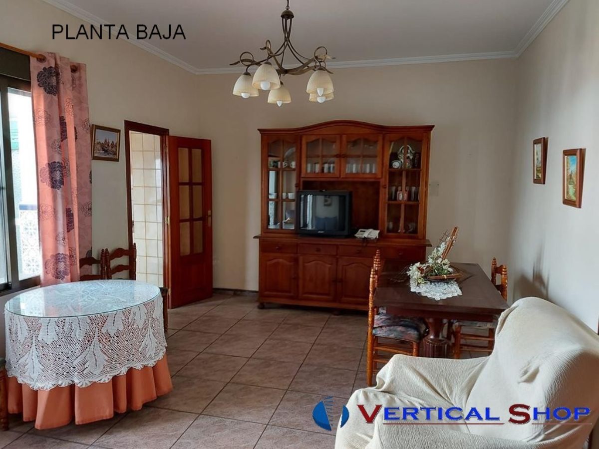 For sale of house in Caudete