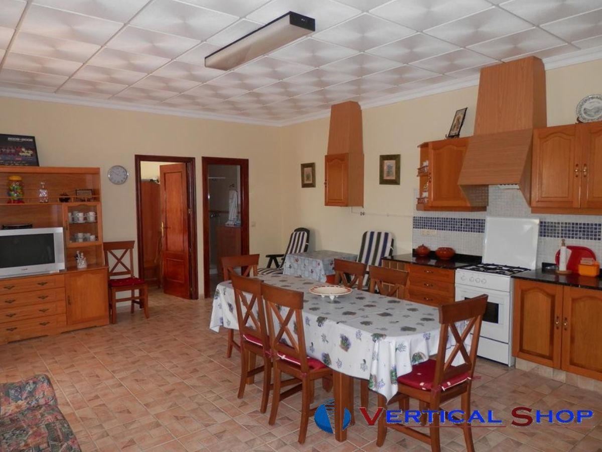 Venta de chalet en Caudete