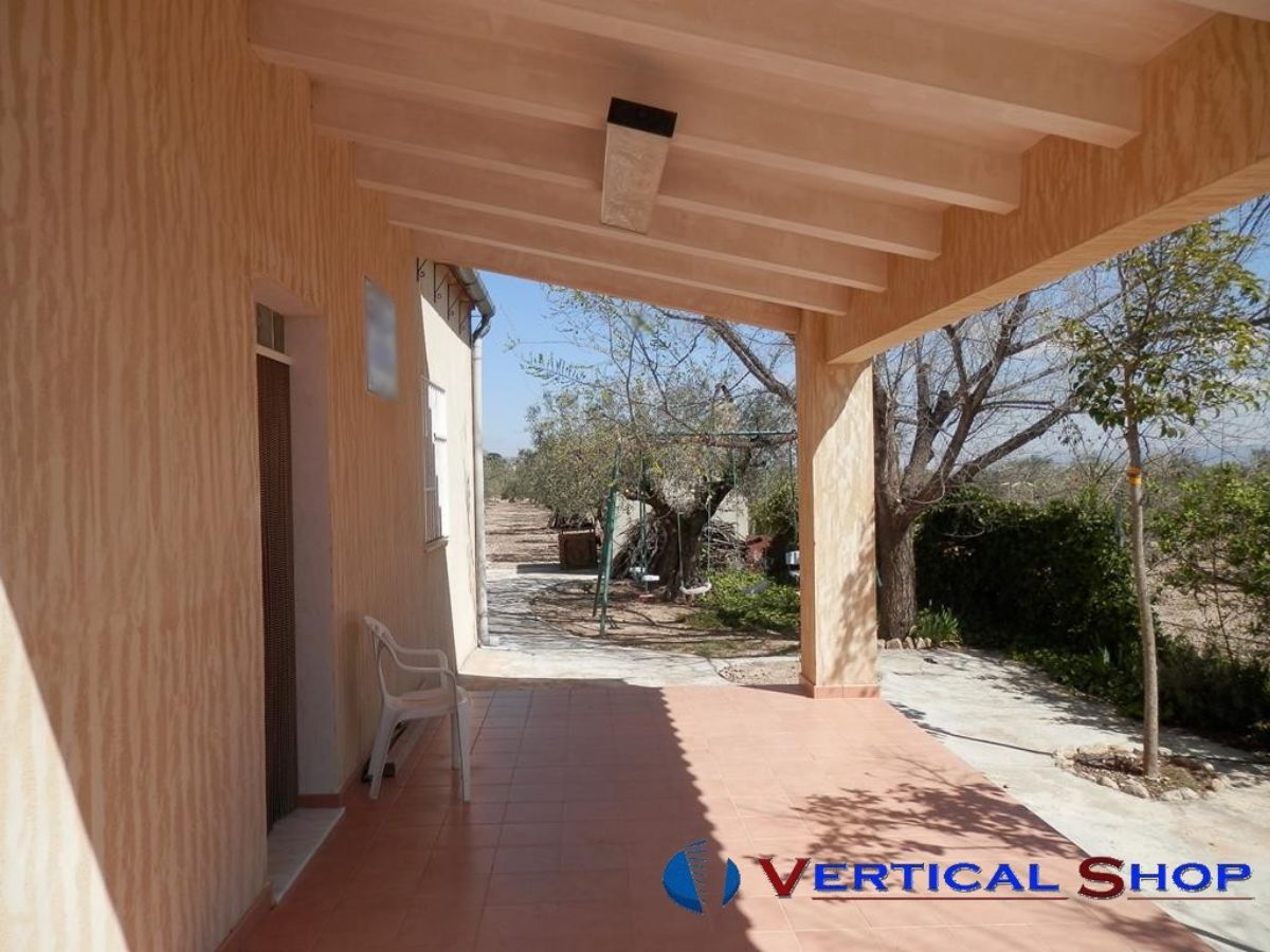 Venta de chalet en Caudete