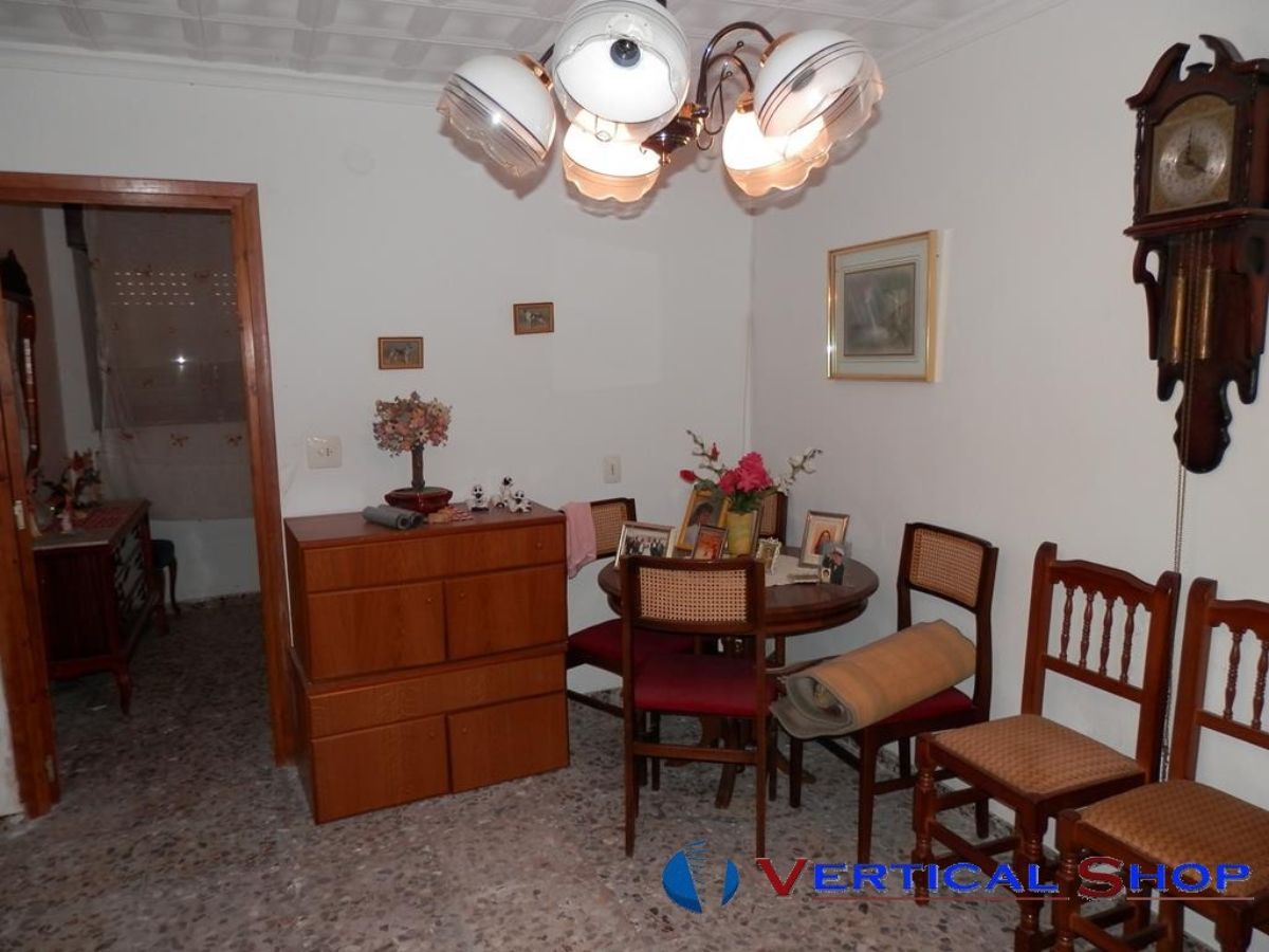 For sale of house in Caudete