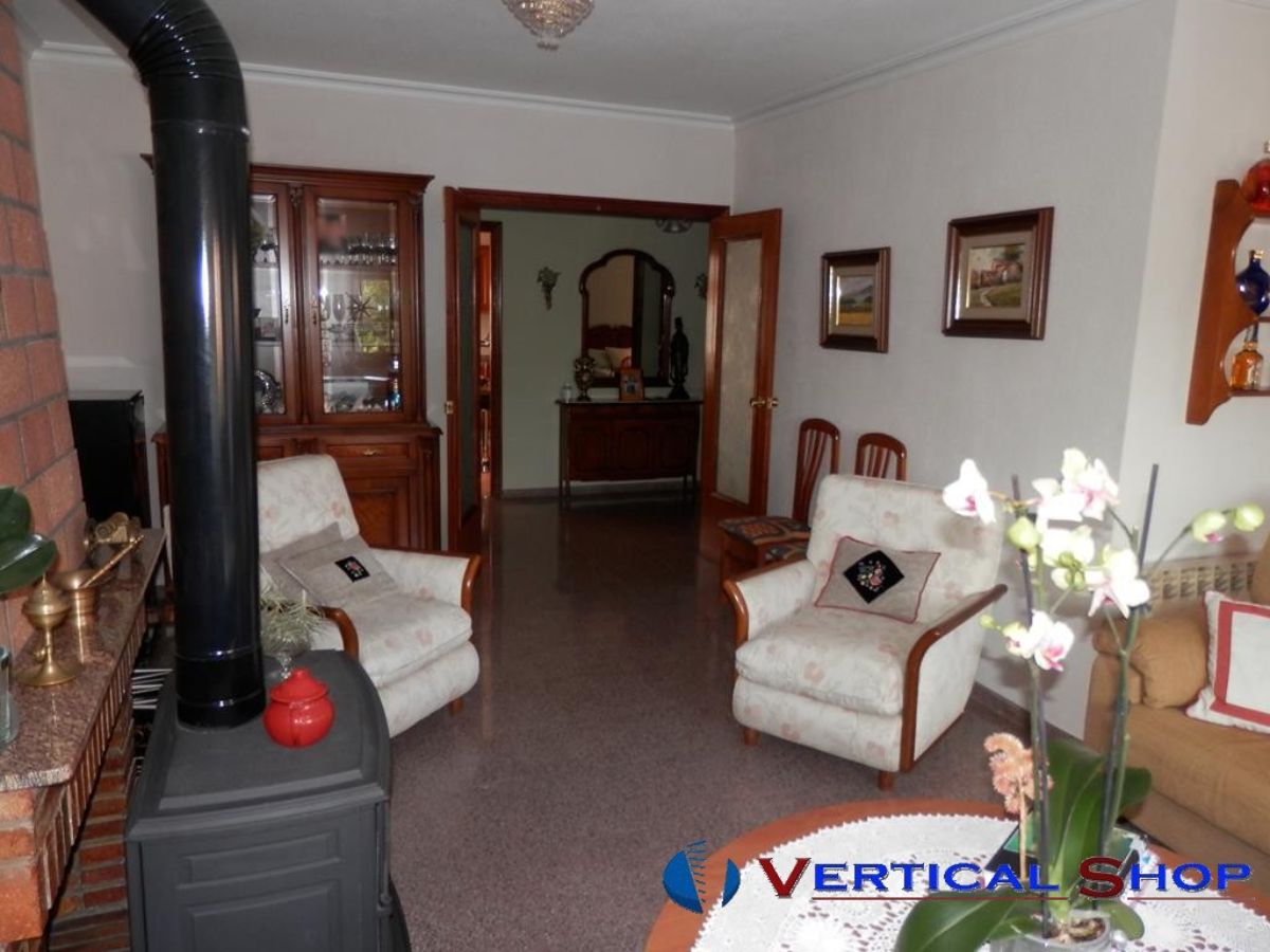 Venta de chalet en Caudete