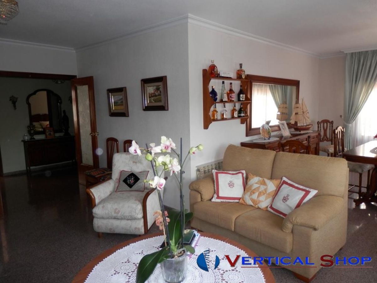 Venta de chalet en Caudete