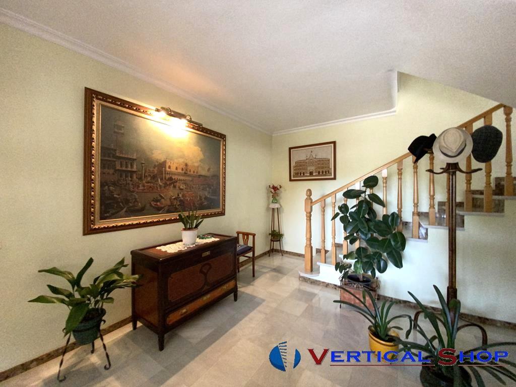 For sale of chalet in Caudete