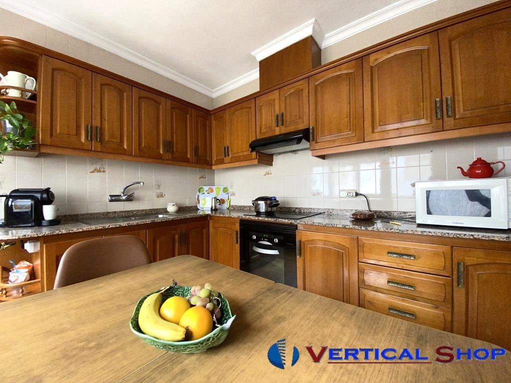 For sale of chalet in Caudete