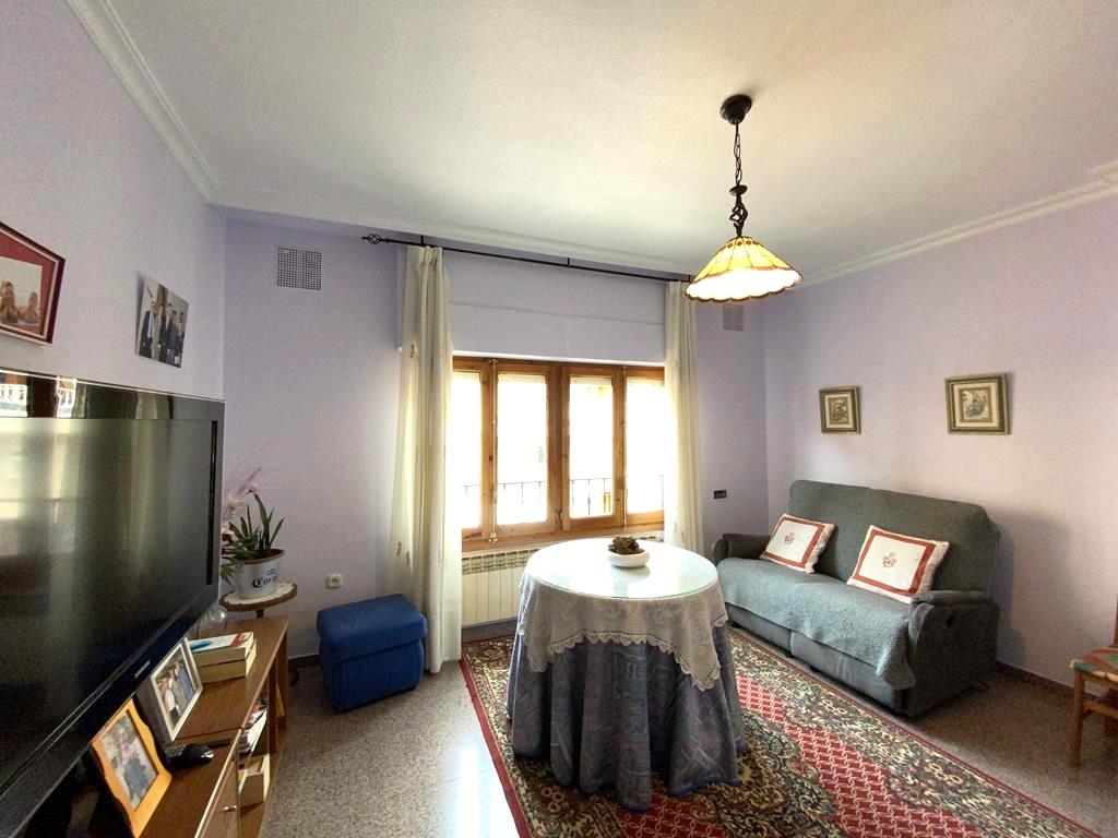 For sale of chalet in Caudete