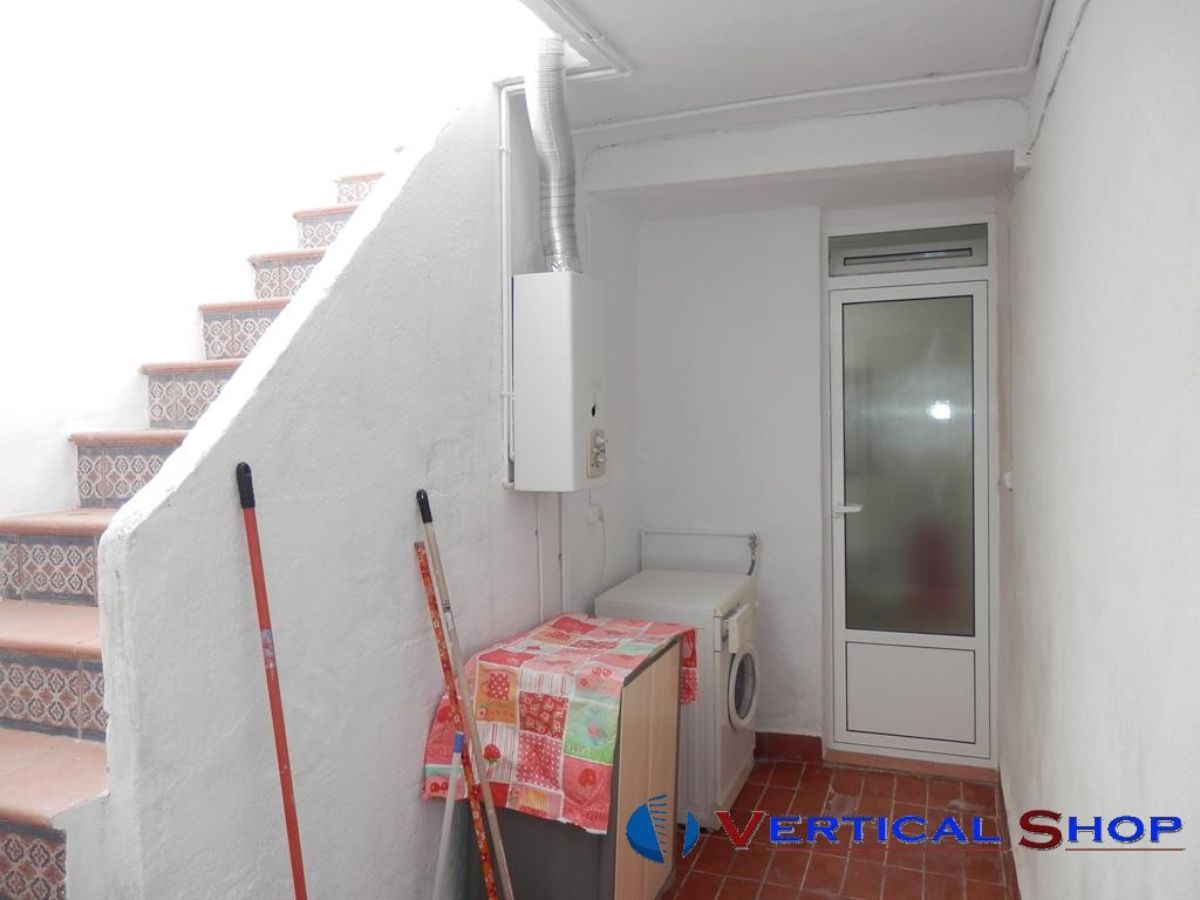 For sale of house in Caudete