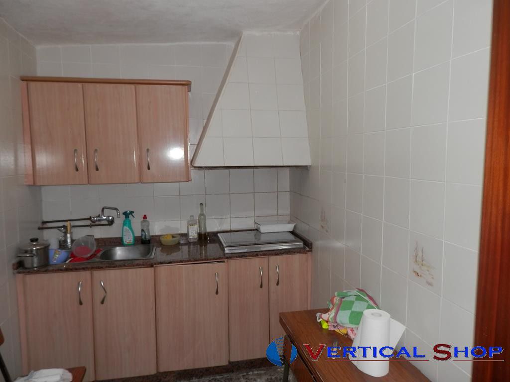For sale of house in Caudete