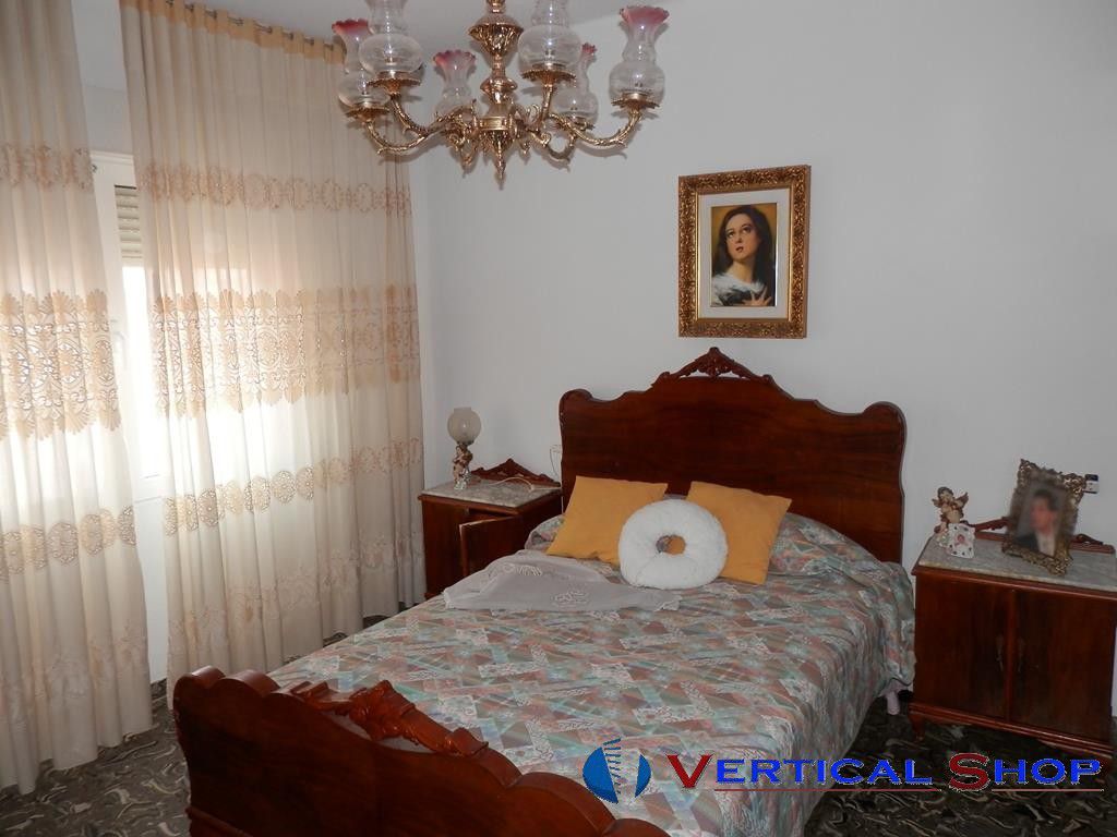 For sale of house in Caudete