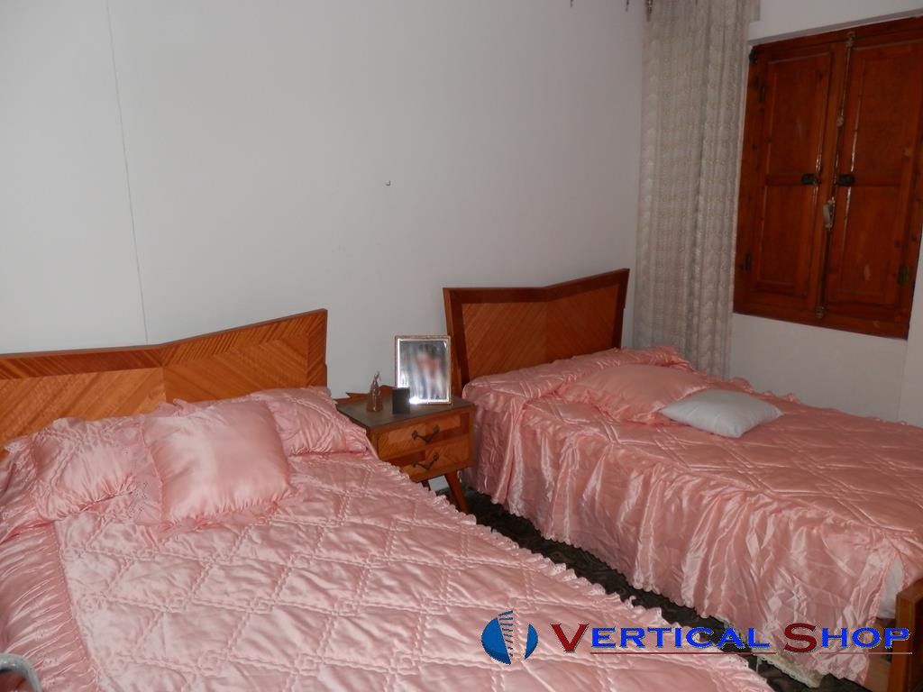 For sale of house in Caudete