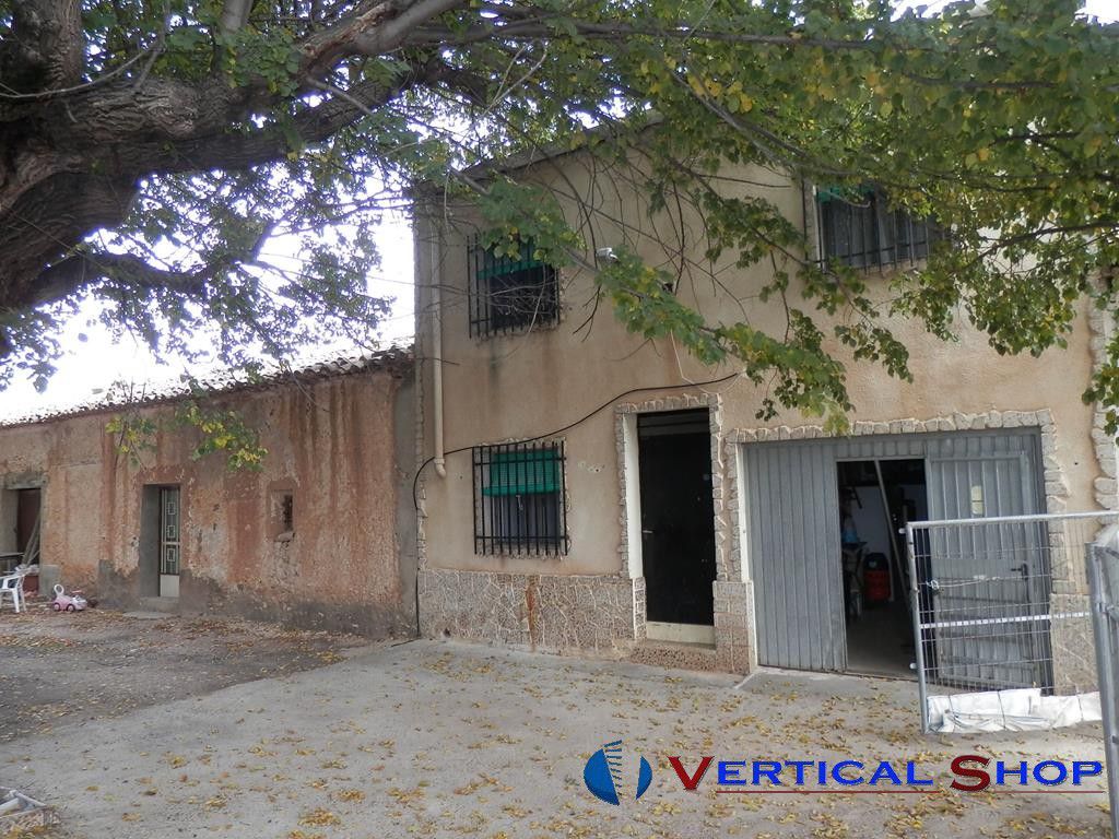 Venta de chalet en Caudete