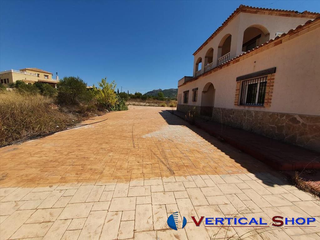 Venta de chalet en Salinas