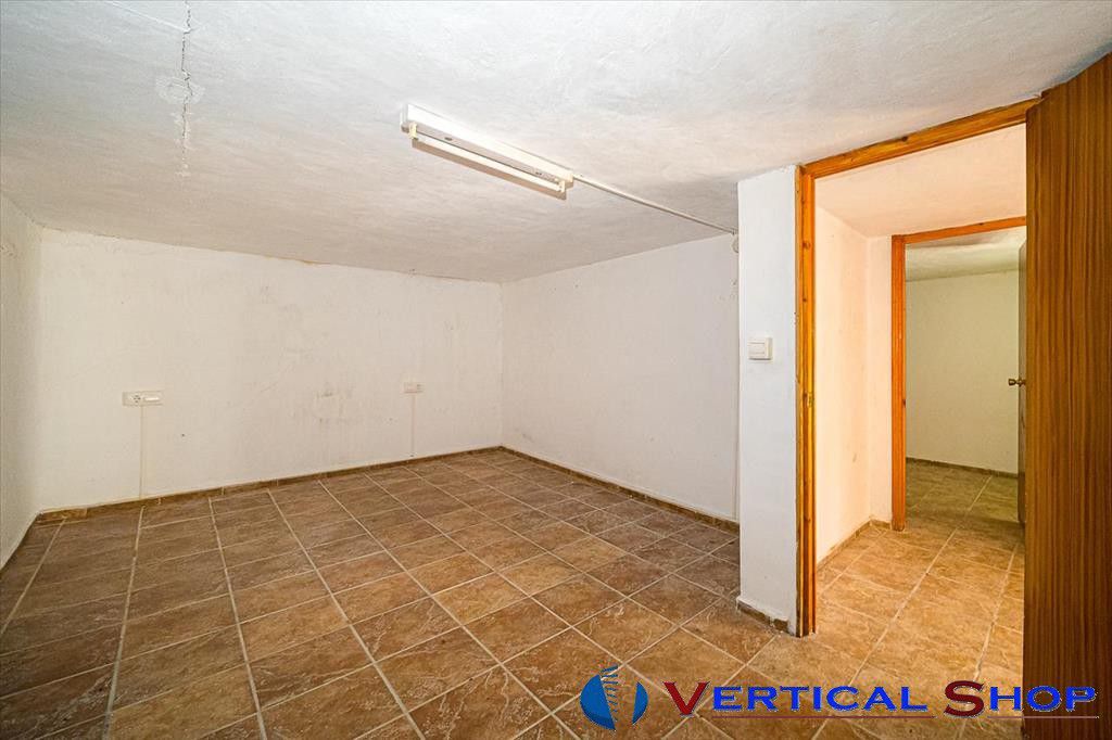 Venta de chalet en Petrer