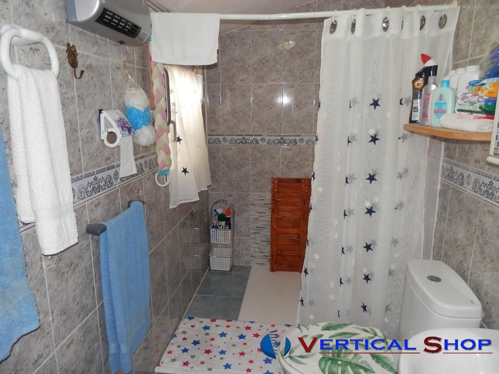 For sale of house in Caudete