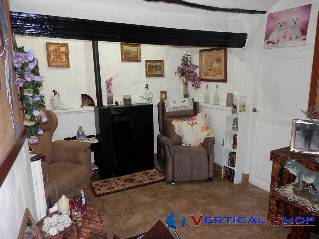 Venta de casa en Caudete