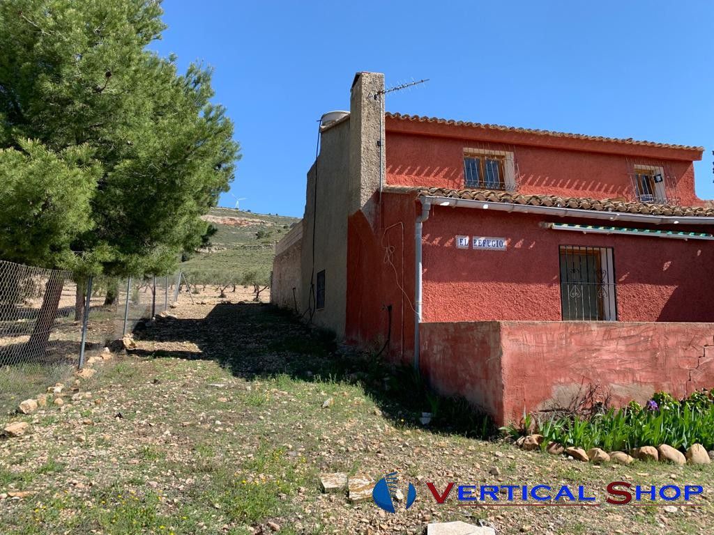 Venta de chalet en Caudete