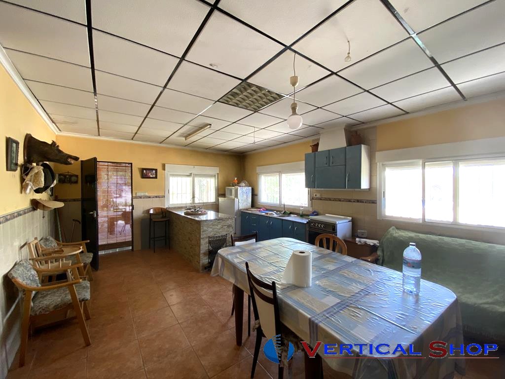 Venta de chalet en Caudete