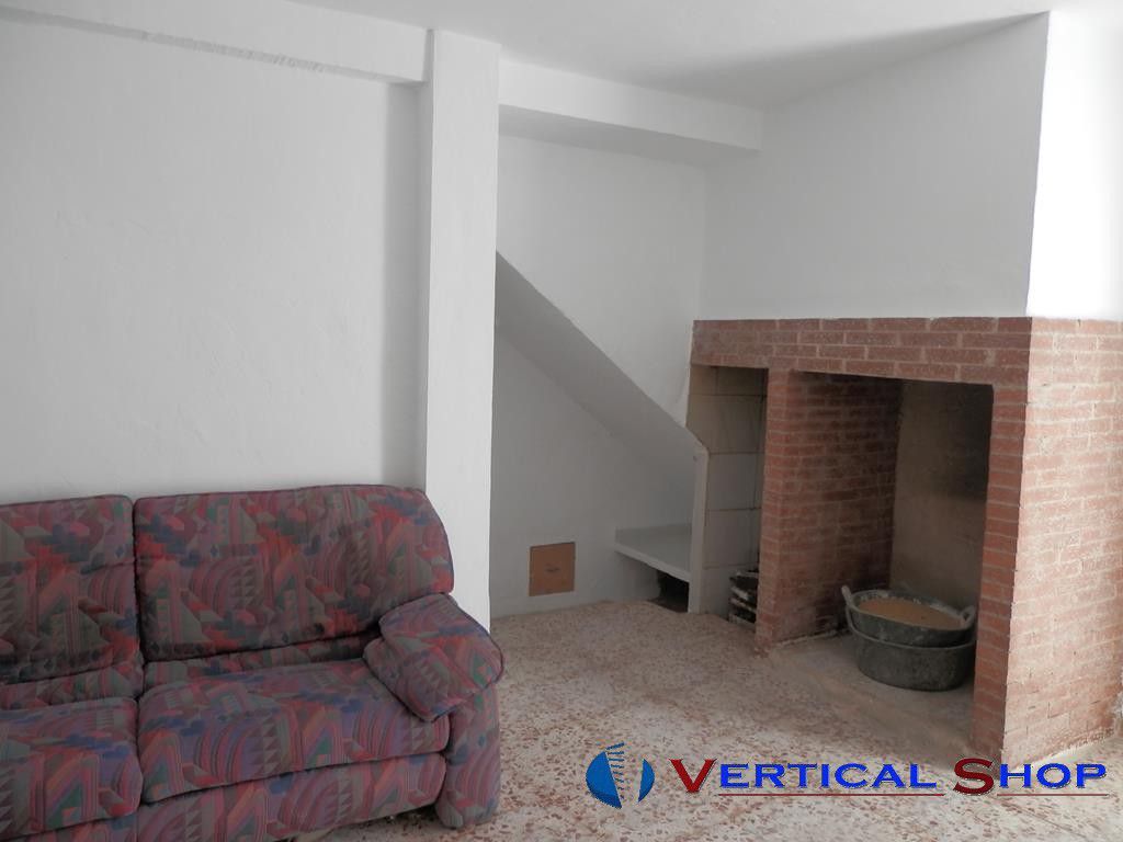 For sale of house in Caudete