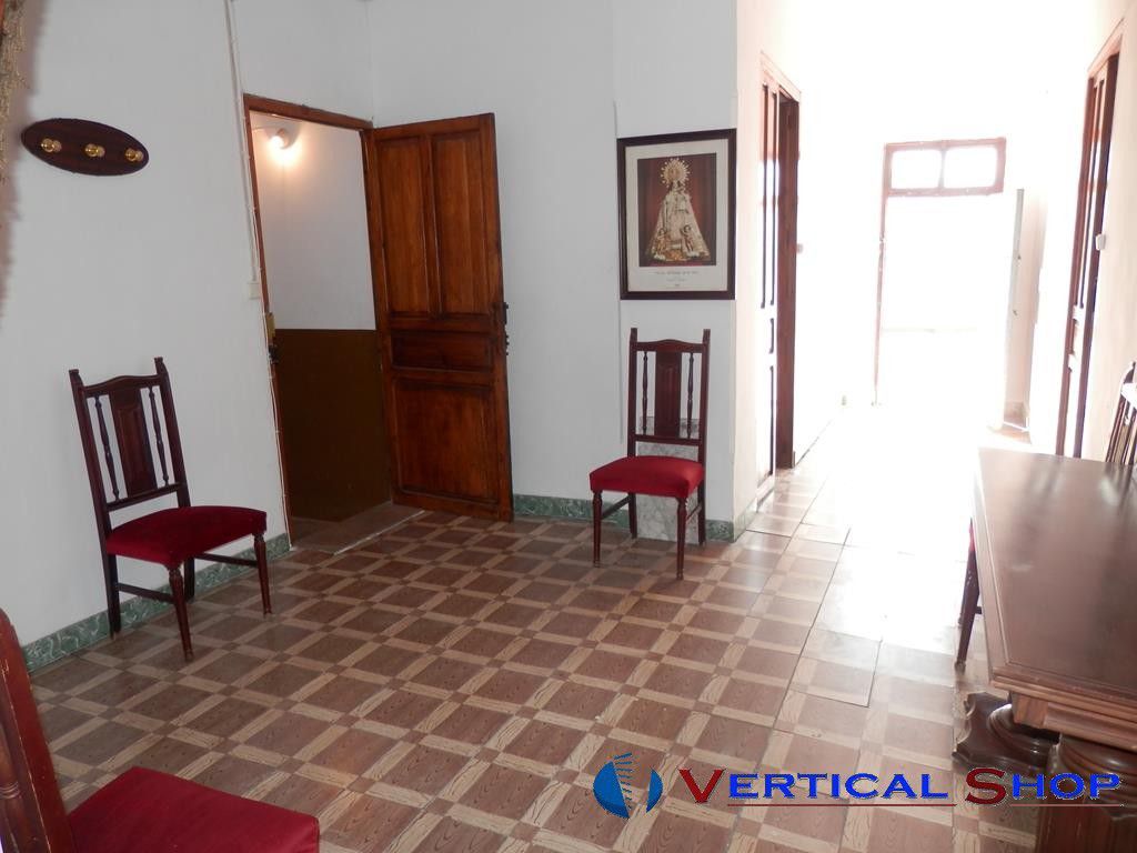 Venta de casa en Ademuz