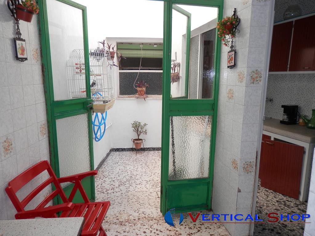 For sale of house in Caudete