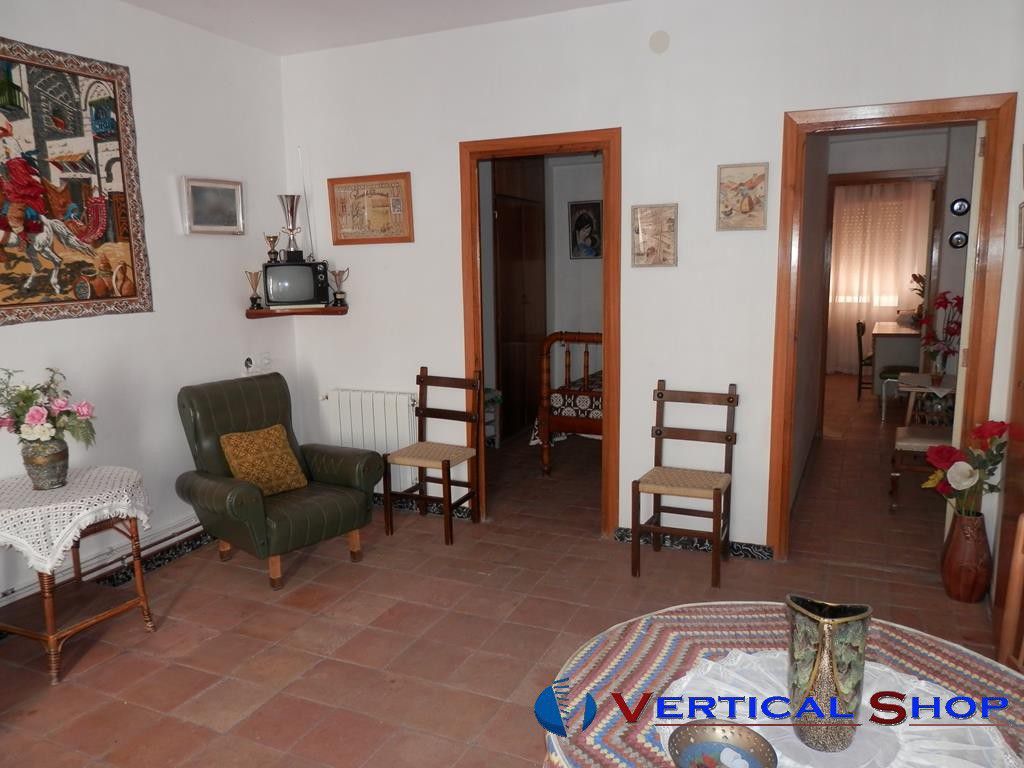 For sale of house in Caudete