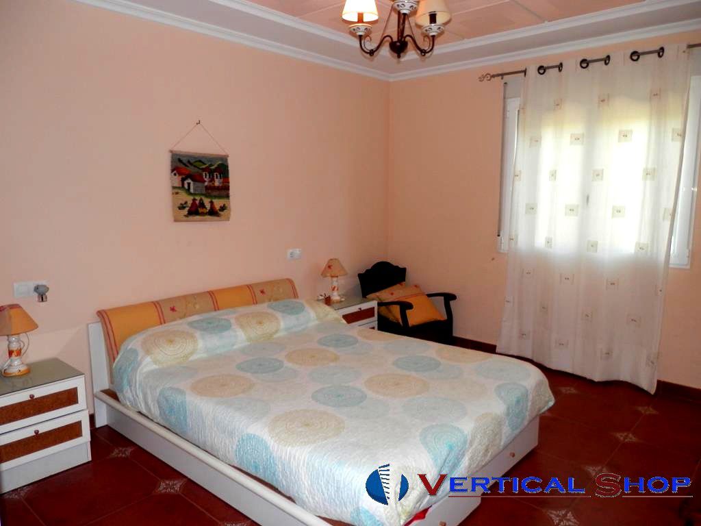 Venta de chalet en Caudete