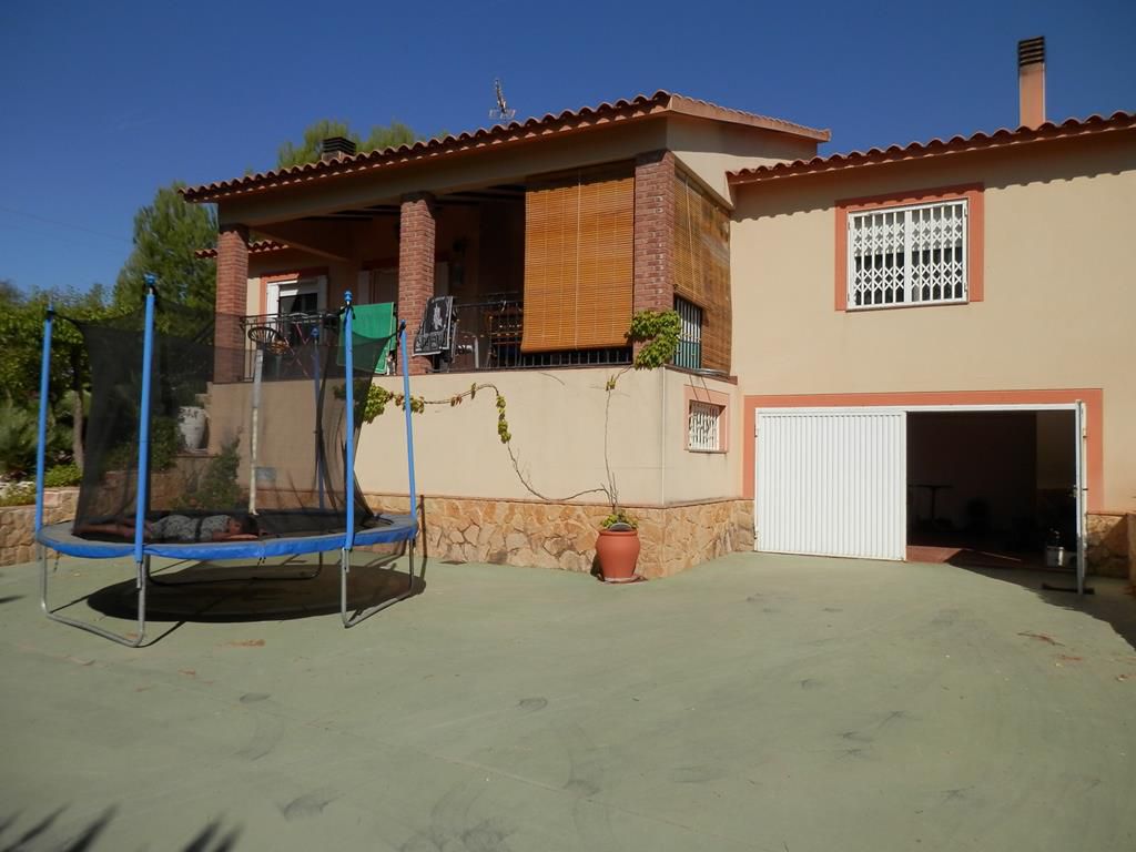 Venta de chalet en Caudete