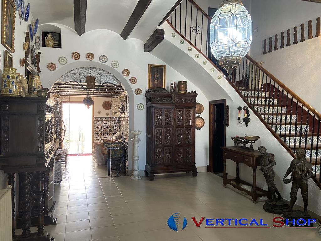 For sale of house in Caudete