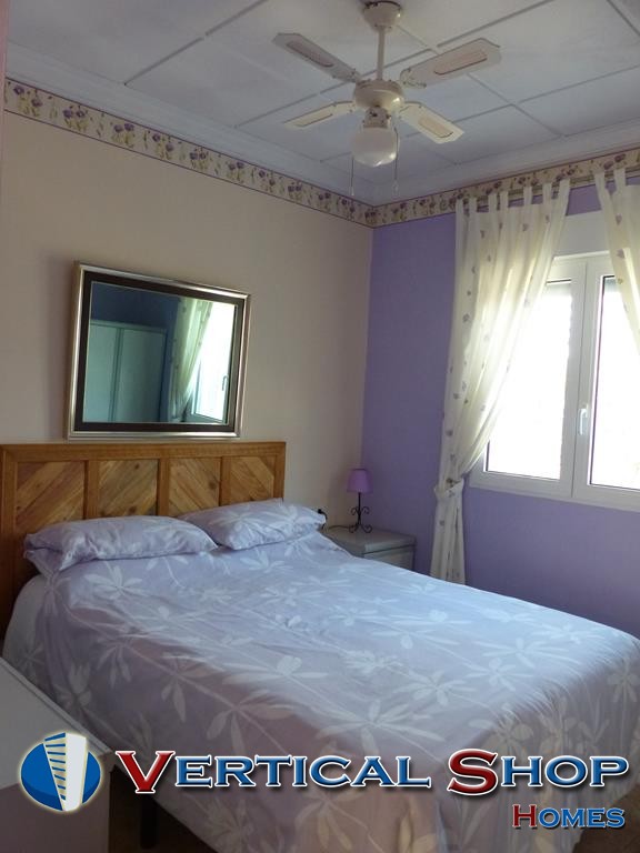 For sale of chalet in Caudete
