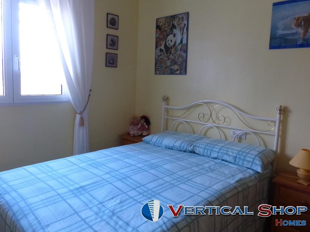 For sale of chalet in Caudete