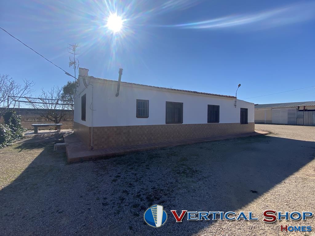 Venta de chalet en Caudete