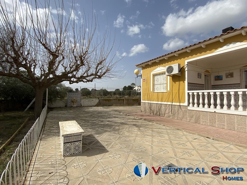 Venta de chalet en Caudete