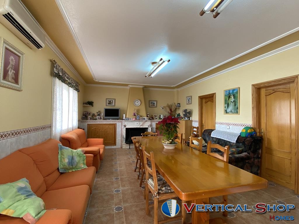 Venta de chalet en Caudete