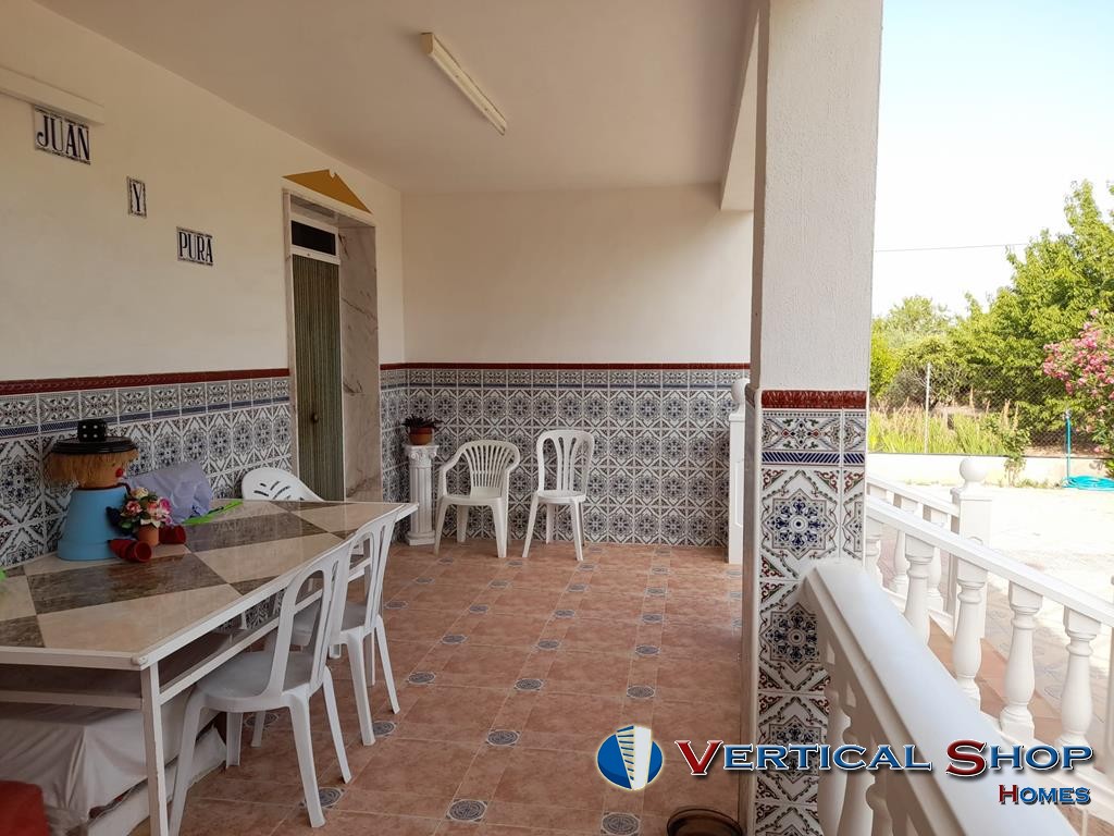 Venta de chalet en Caudete