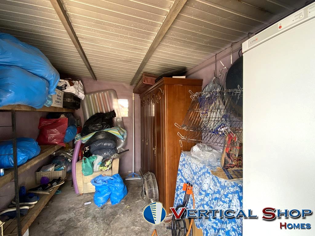 For sale of chalet in Caudete