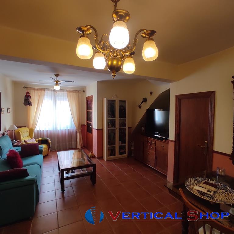 For sale of house in Caudete