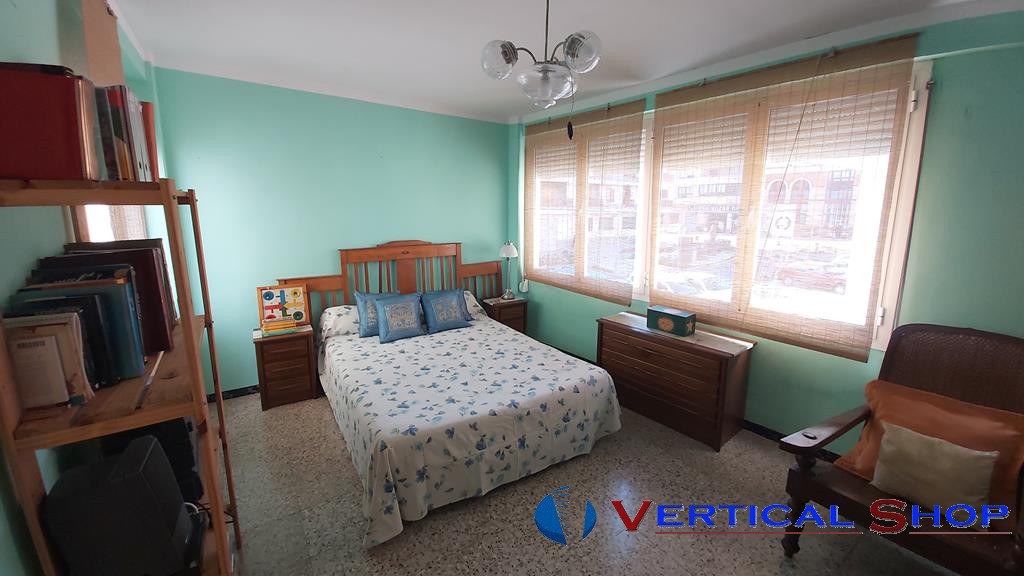 For sale of house in Caudete