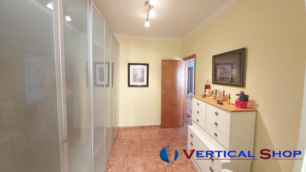 For sale of house in Caudete