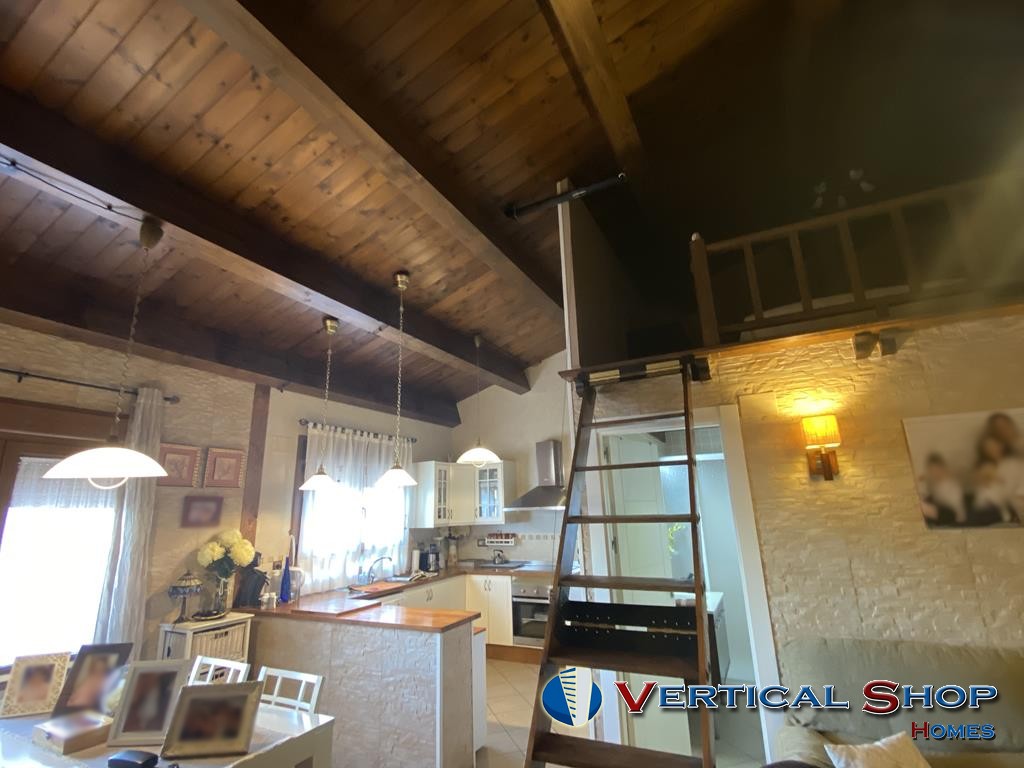 For sale of chalet in Caudete