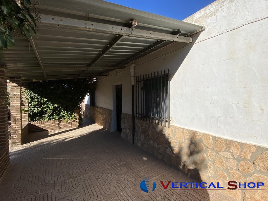 Venta de chalet en Caudete