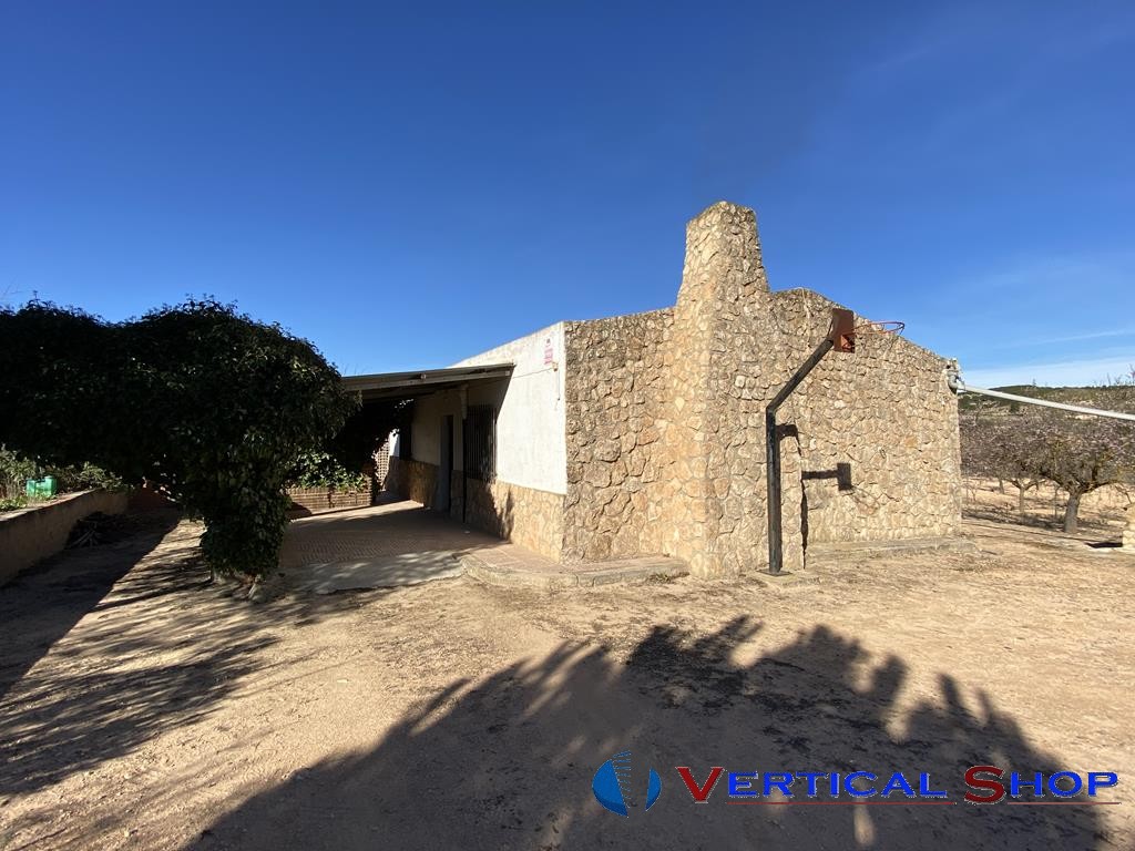 Venta de chalet en Caudete